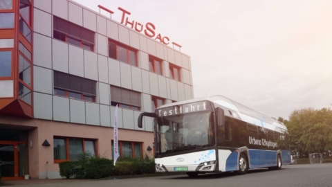 Hybridbus der Thüsac